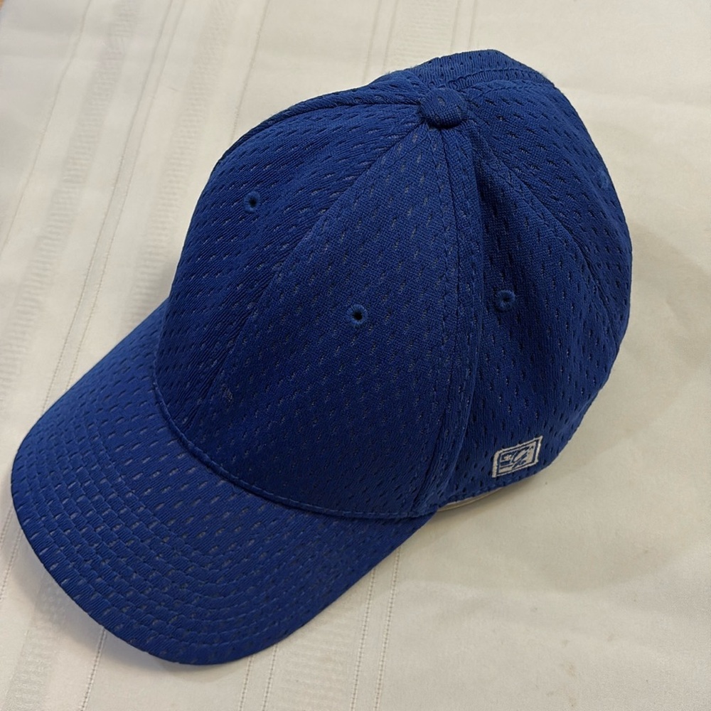 The Game Pro Mens Baseball Cap - EUC size M